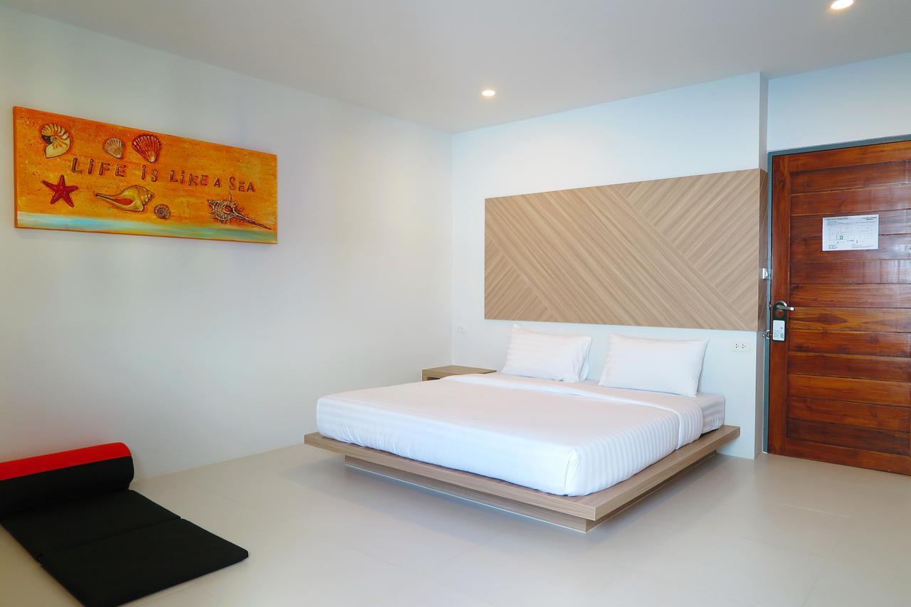 Phuket Marine Poshtel - Sha Plus Chalong Zewnętrze zdjęcie
