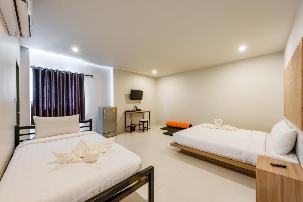 Phuket Marine Poshtel - Sha Plus Chalong Zewnętrze zdjęcie