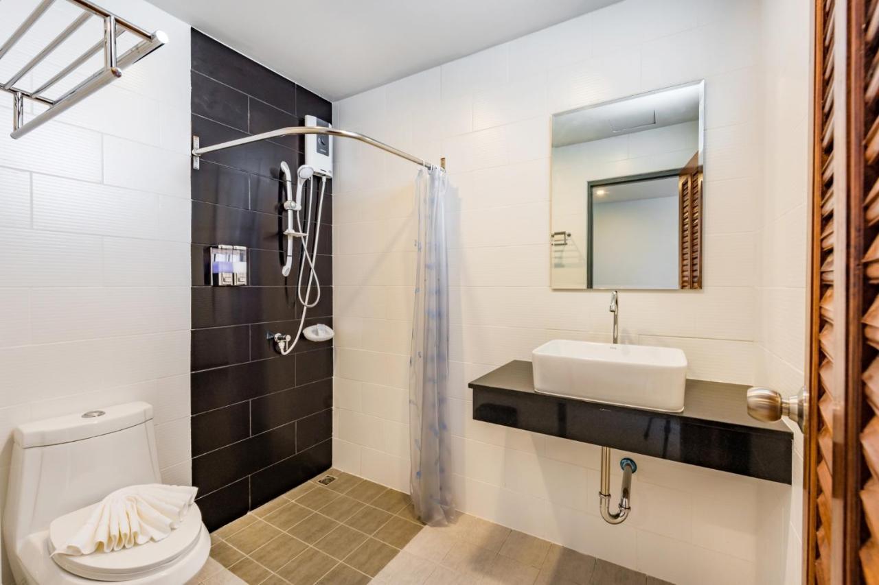 Phuket Marine Poshtel - Sha Plus Chalong Zewnętrze zdjęcie